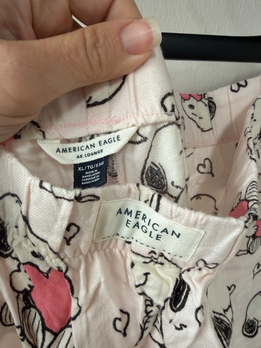 American Eagle Snoopy Heart Pajama Set - Picture 8 of 10
